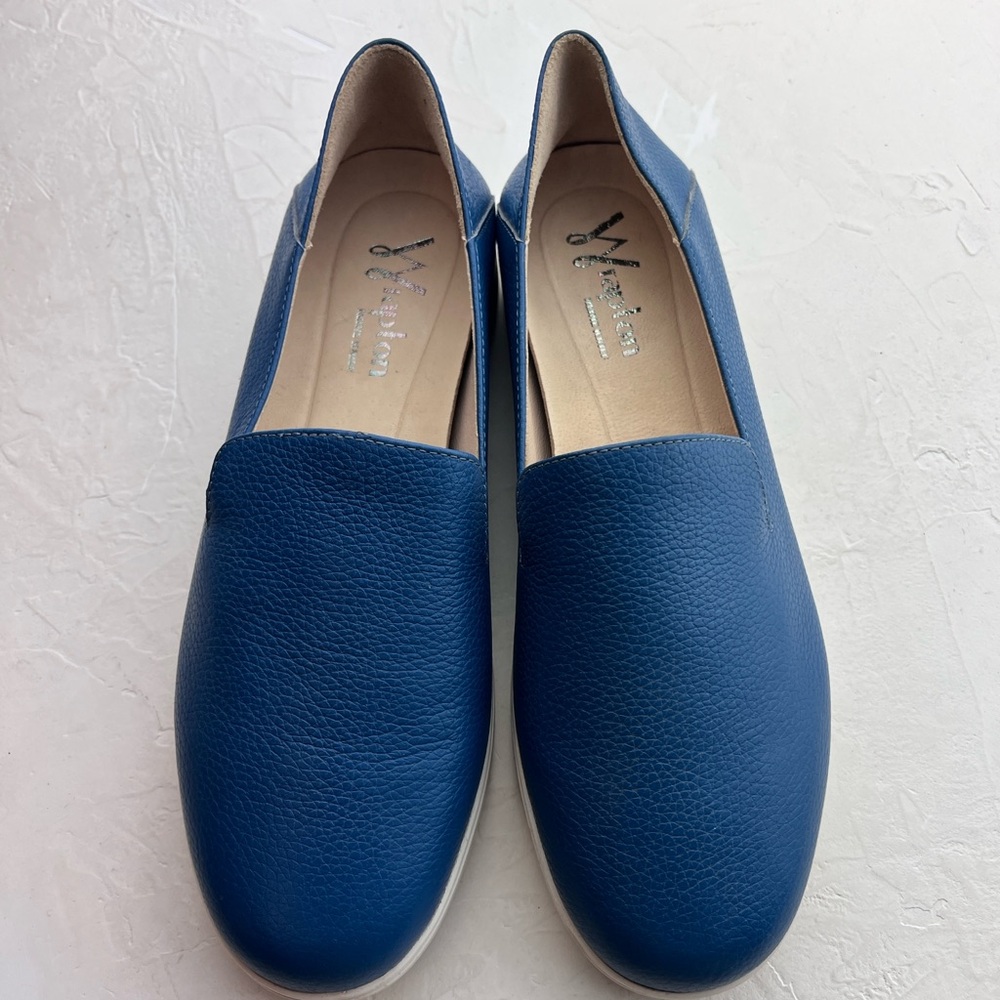 Moc Sense Tumbled Leather Loafer/Niagra